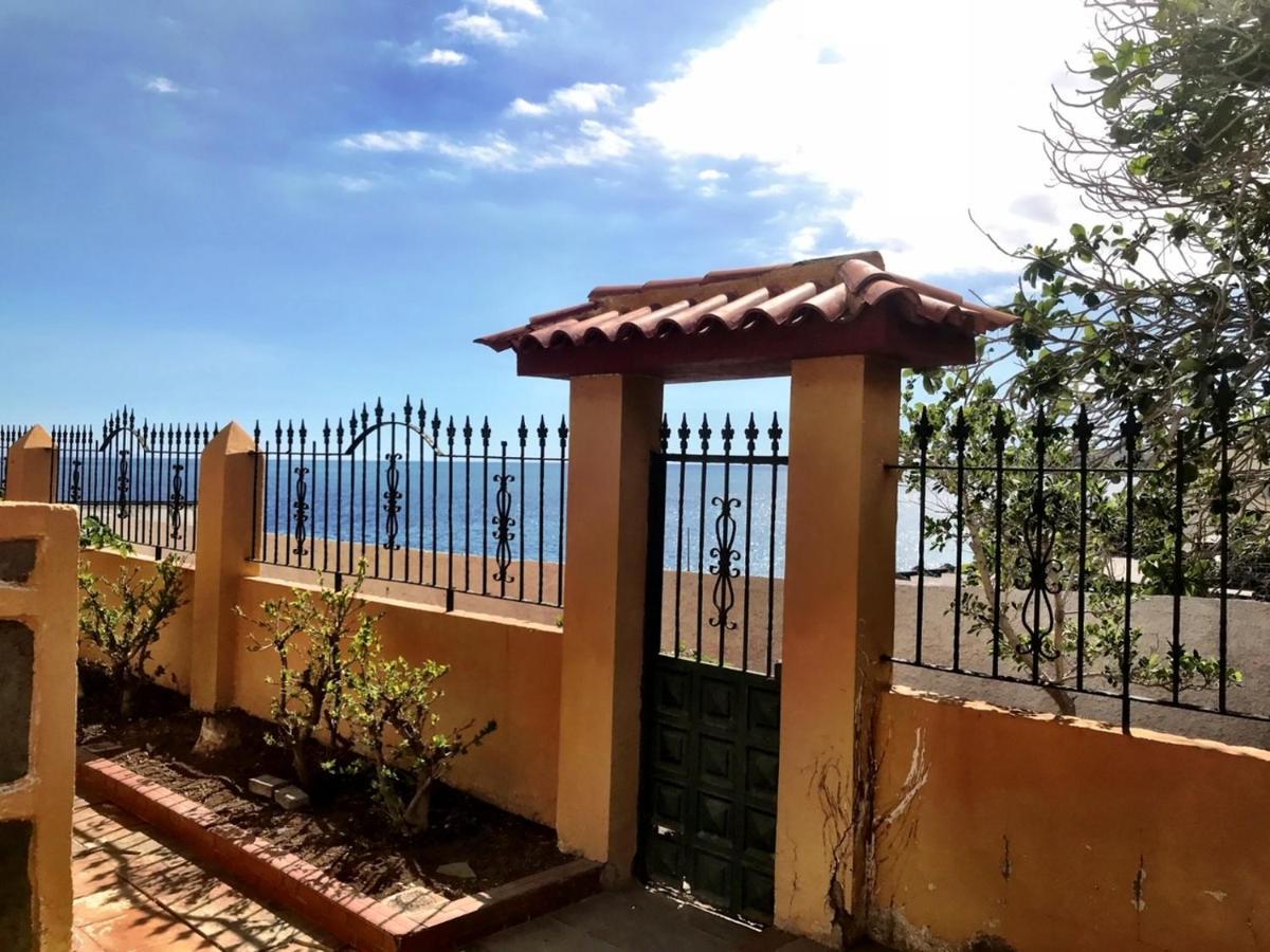 Vila Casa Amarilla Junto Al Mar Candelaria Exteriér fotografie